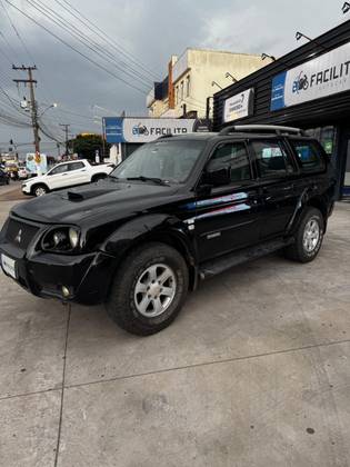 MITSUBISHI PAJERO SPORT 2.5 HPE 4X4 8V TURBO INTERCOOLER DIESEL 4P AUTOMÁTICO MITSUBISHI PAJERO SPORT 2.5 HPE 4X4 8V TURBO INTERCOOLER DIESEL 4P AUTOMÁTICO